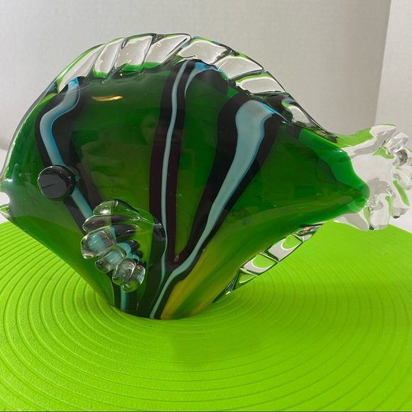 Fifth avenue crystal art glass fish. No chips or cracks - Picture 5 of 8